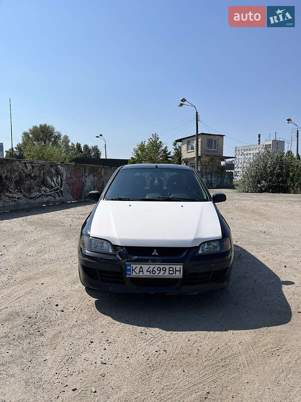 Минивэн Mitsubishi Space Star 2004 в Киеве