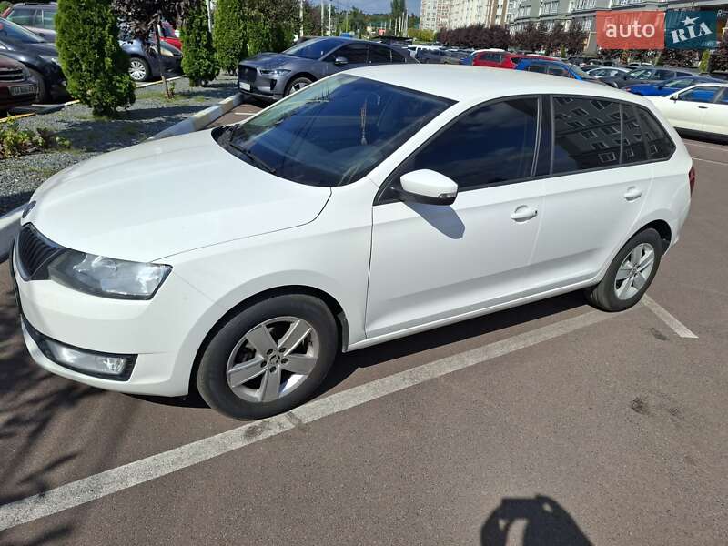 Хэтчбек Skoda Spaceback 2017 в Киеве