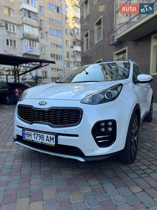 Позашляховик / Кросовер Kia Sportage 2015 в Одесі Позашляховик / Кросовер Kia Sportage 2015 в Одесі