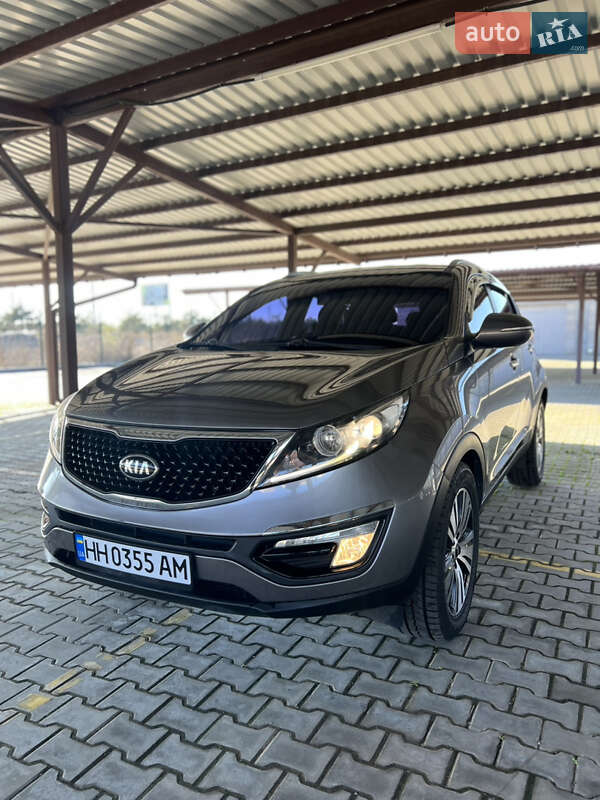 Внедорожник / Кроссовер Kia Sportage 2014 в Черноморске