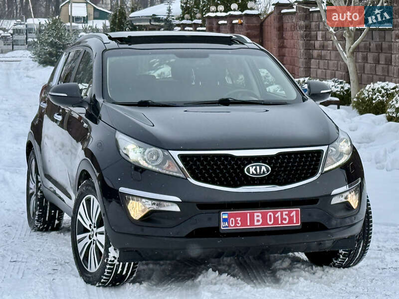 Позашляховик / Кросовер Kia Sportage 2015 в Рівному