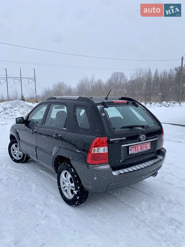 Позашляховик / Кросовер Kia Sportage 2007 в Рівному Позашляховик / Кросовер Kia Sportage 2007 в Рівному