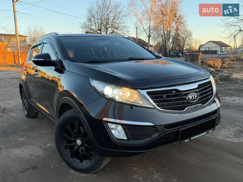 Внедорожник / Кроссовер Kia Sportage 2013 в Ахтырке