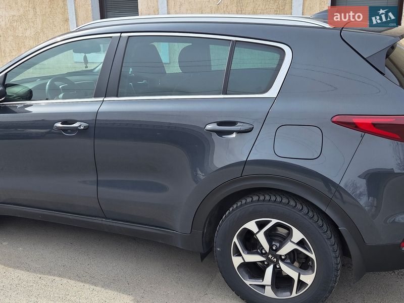 Внедорожник / Кроссовер Kia Sportage 2020 в Петропавловской Борщаговке
