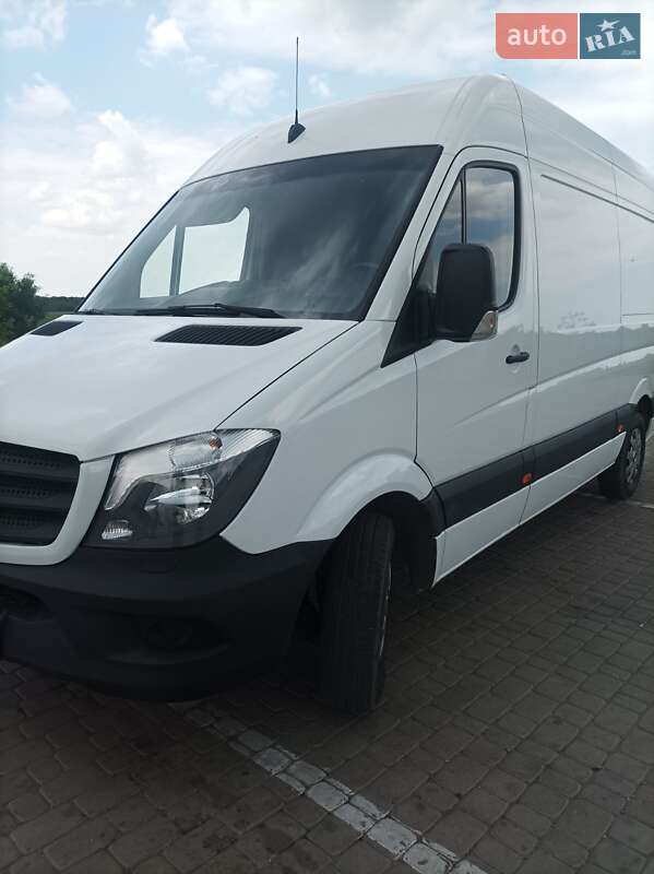 Грузовой фургон Mercedes-Benz Sprinter 2017 в Днепре