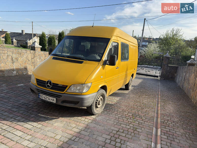 Грузопассажирский фургон Mercedes-Benz Sprinter 2005 в Тернополе Грузопассажирский фургон Mercedes-Benz Sprinter 2005 в Тернополе