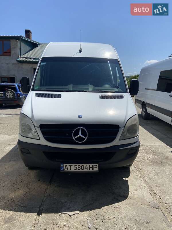 Грузовой фургон Mercedes-Benz Sprinter 2007 в Болехове Грузовой фургон Mercedes-Benz Sprinter 2007 в Болехове