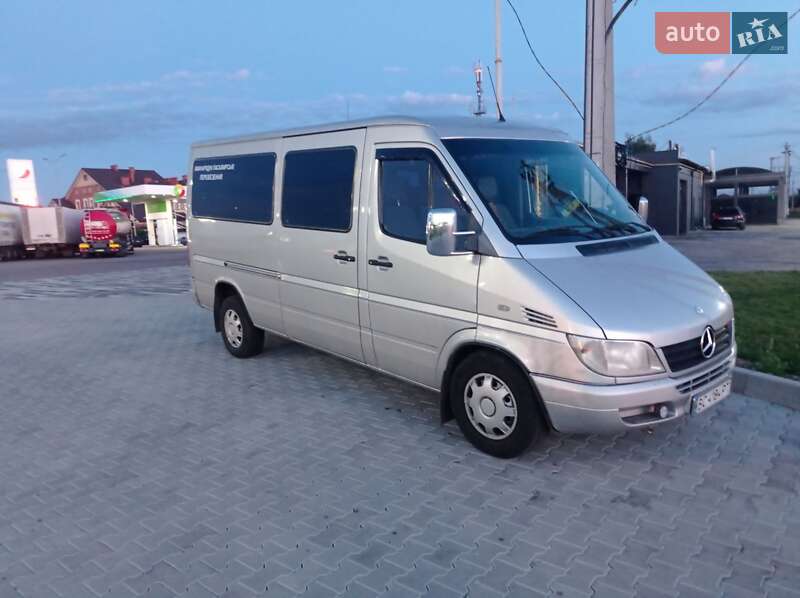 Микроавтобус Mercedes-Benz Sprinter 2003 в Львове