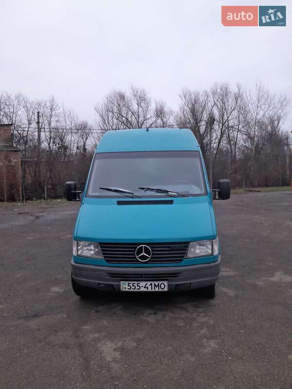 Микроавтобус Mercedes-Benz Sprinter 1995 в Черновцах