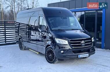 Мінівен Mercedes-Benz Sprinter 2019 в Рівному
