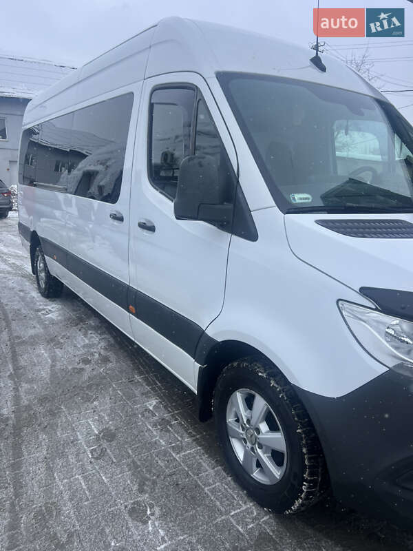 Минивэн Mercedes-Benz Sprinter 2018 в Ивано-Франковске Минивэн Mercedes-Benz Sprinter 2018 в Ивано-Франковске