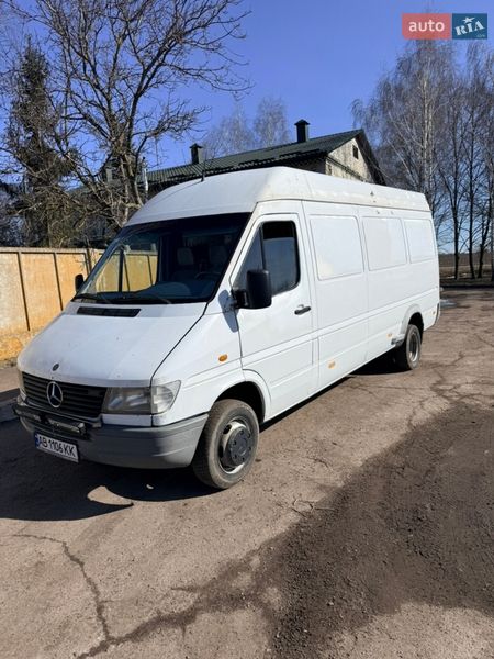 Грузовой фургон Mercedes-Benz Sprinter 1997 в Миргороде