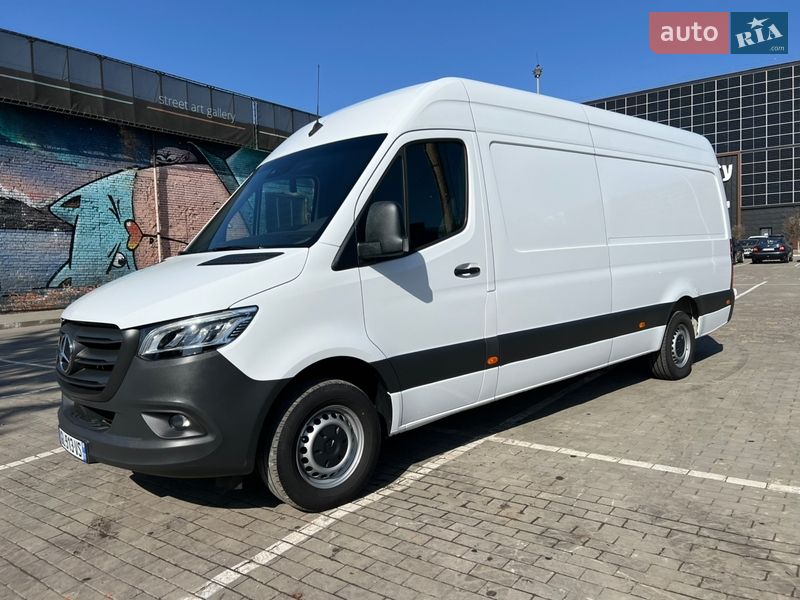 Грузовой фургон Mercedes-Benz Sprinter 2023 в Луцке