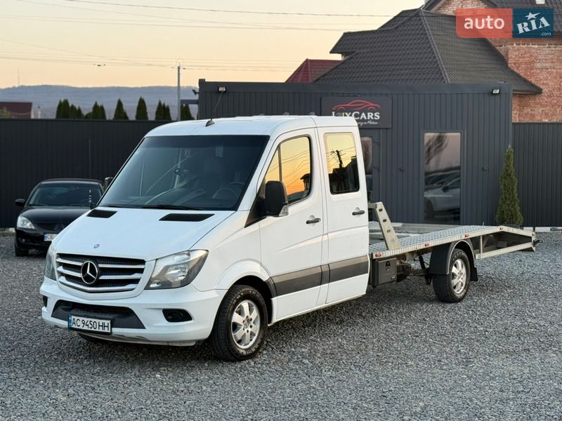 Эвакуатор Mercedes-Benz Sprinter 2015 в Черновцах