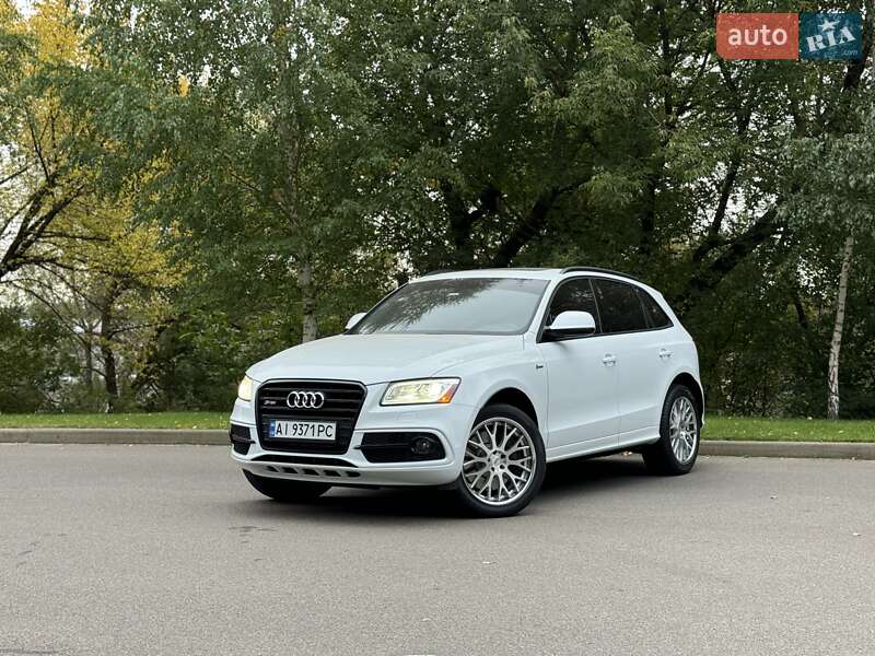 Внедорожник / Кроссовер Audi SQ5 2015 в Киеве