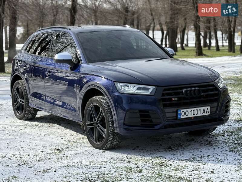 Внедорожник / Кроссовер Audi SQ5 2017 в Кривом Роге