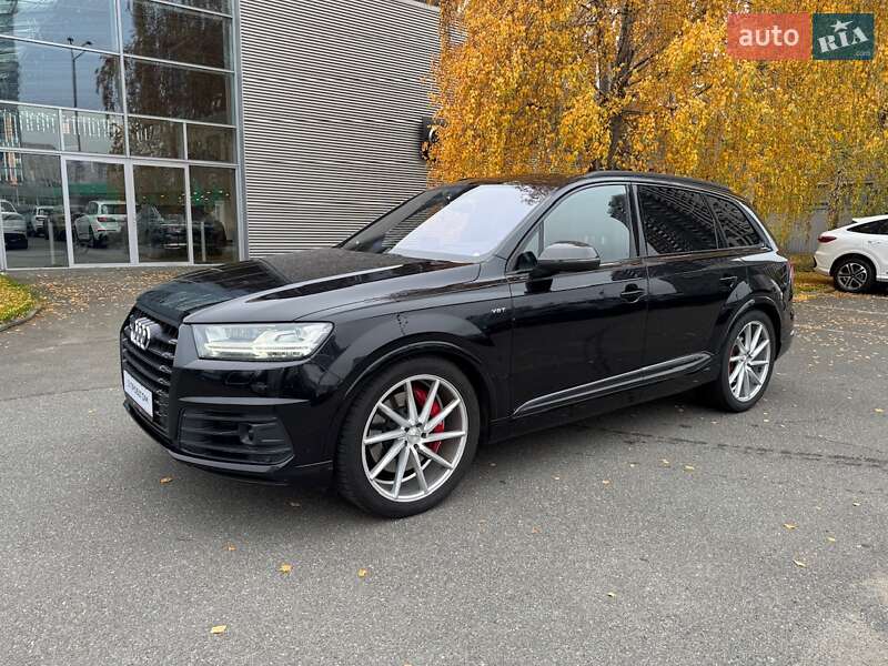 Внедорожник / Кроссовер Audi SQ7 2017 в Киеве