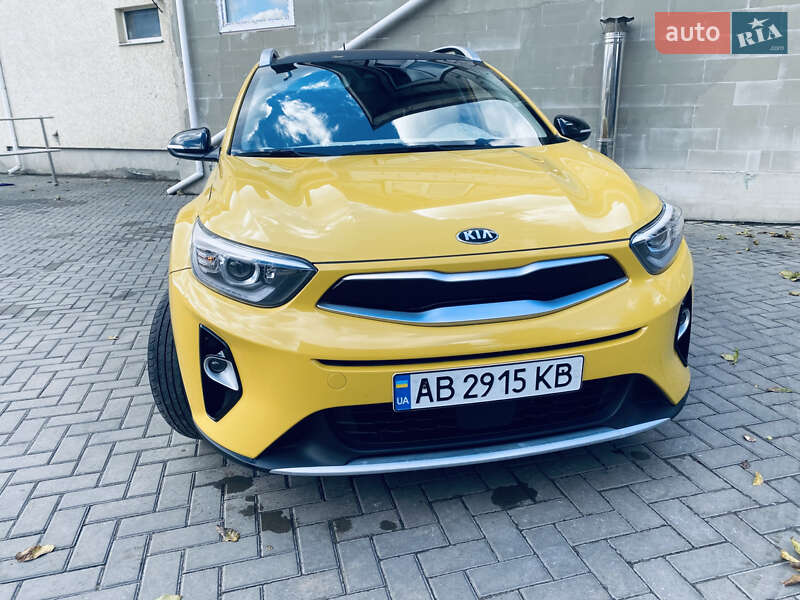 Внедорожник / Кроссовер Kia Stonic 2017 в Виннице Внедорожник / Кроссовер Kia Stonic 2017 в Виннице