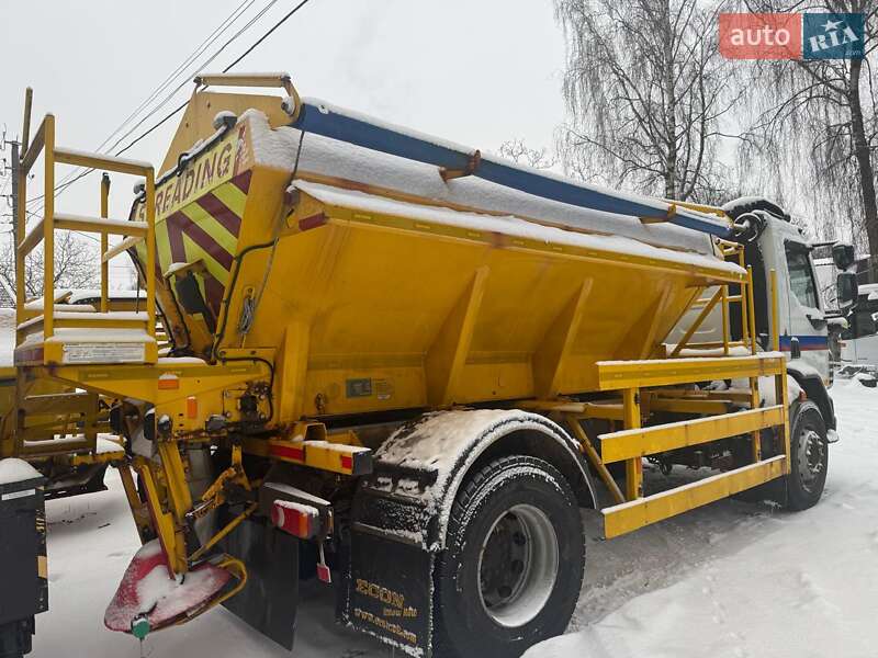 Пескоразбрасывающая машина SCHMIDT Stratos 2013 в Житомире