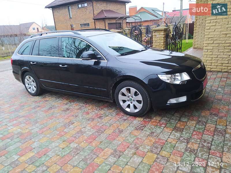 Универсал Skoda Superb 2012 в Гадяче Универсал Skoda Superb 2012 в Гадяче