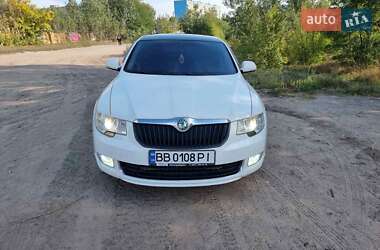 Лифтбек Skoda Superb 2012 в Гостомеле