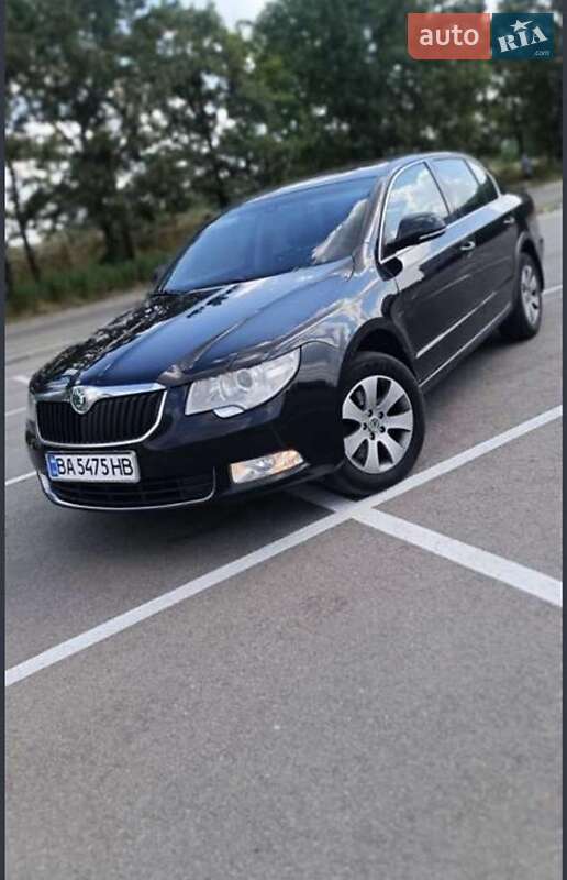 Ліфтбек Skoda Superb 2010 в Кропивницькому