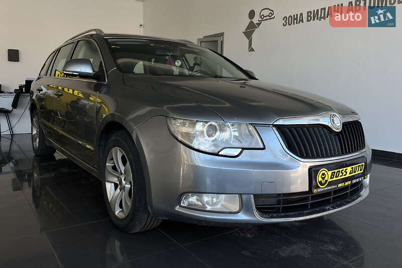 Універсал Skoda Superb 2010 в Шептицькому