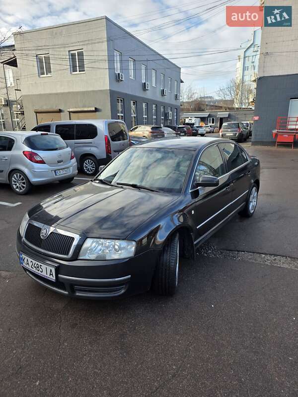 Лифтбек Skoda Superb 2006 в Киеве