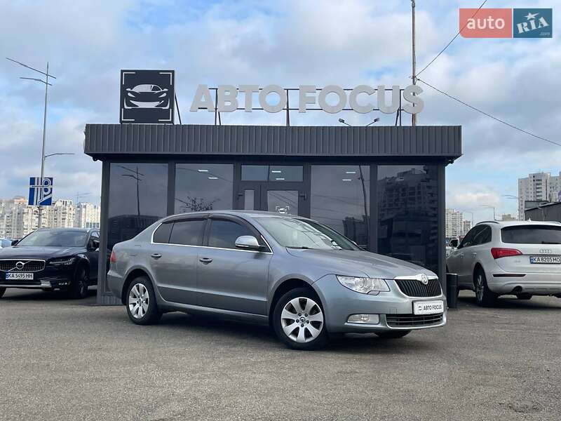 Универсал Skoda Superb 2008 в Киеве