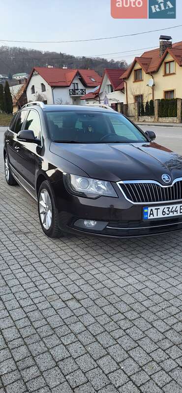Универсал Skoda Superb 2013 в Львове