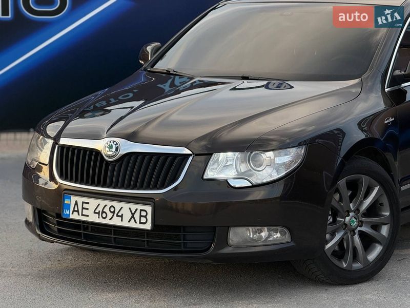 Лифтбек Skoda Superb 2013 в Запорожье