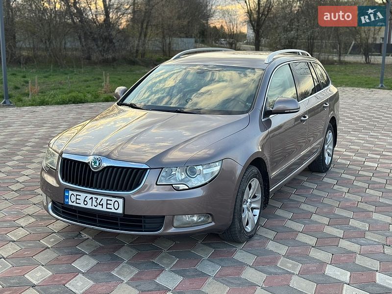 Универсал Skoda Superb 2010 в Черновцах