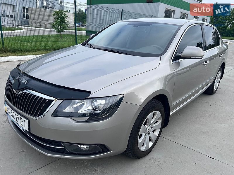 Лифтбек Skoda Superb 2014 в Киеве