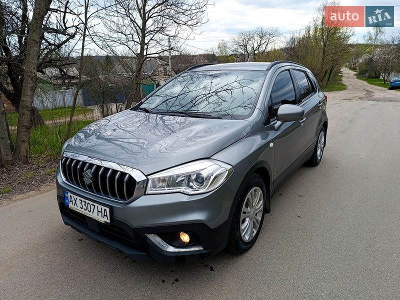 Позашляховик / Кросовер Suzuki SX4 2018 в Харкові
