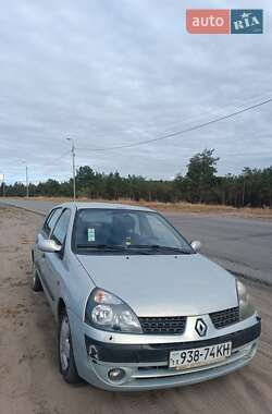 Седан Renault Symbol 2002 в Киеве