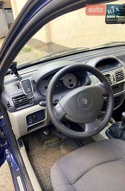 Седан Renault Symbol 2003 в Одессе Седан Renault Symbol 2003 в Одессе