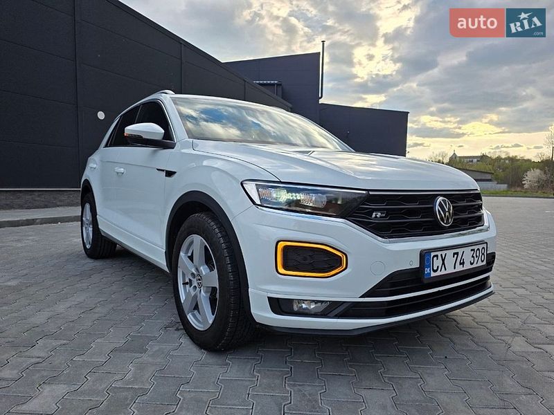 Позашляховик / Кросовер Volkswagen T-Roc 2021 в Бережанах