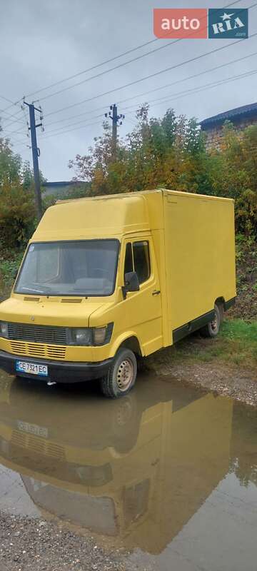 Грузовой фургон Mercedes-Benz T1 1996 в Черновцах