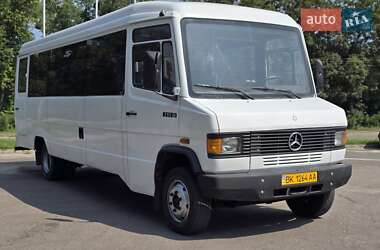 Пригородный автобус Mercedes-Benz T2 1996 в Ровно