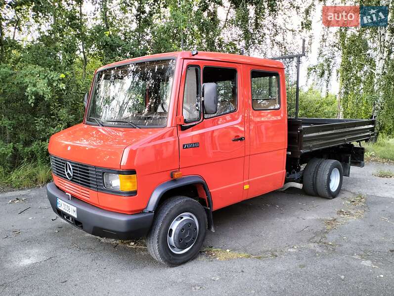 Самоскид Mercedes-Benz T2 1992 в Рівному Самоскид Mercedes-Benz T2 1992 в Рівному