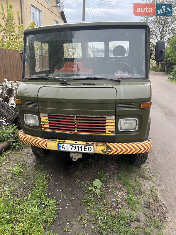 Евакуатор Mercedes-Benz T2 1980 в Переяславі