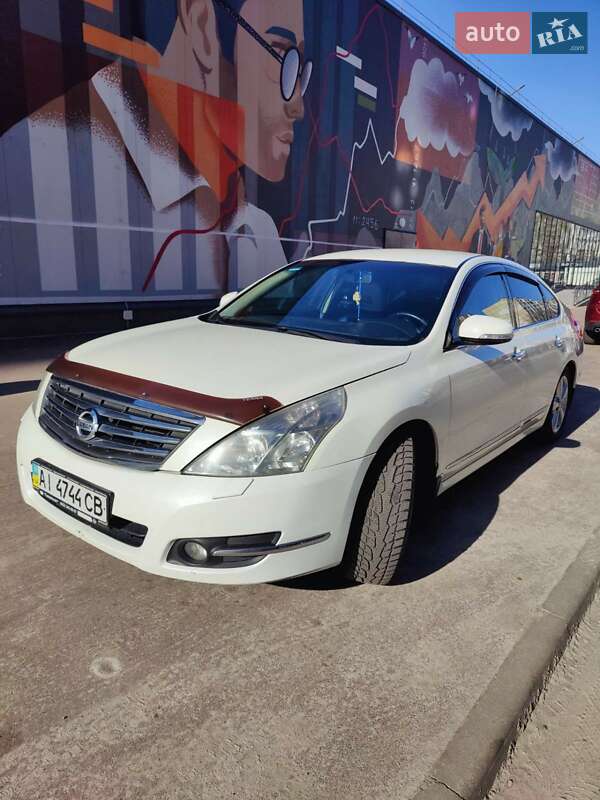 Седан Nissan Teana 2010 в Вишневом