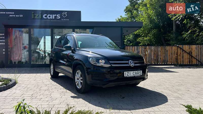 Внедорожник / Кроссовер Volkswagen Tiguan 2015 в Львове