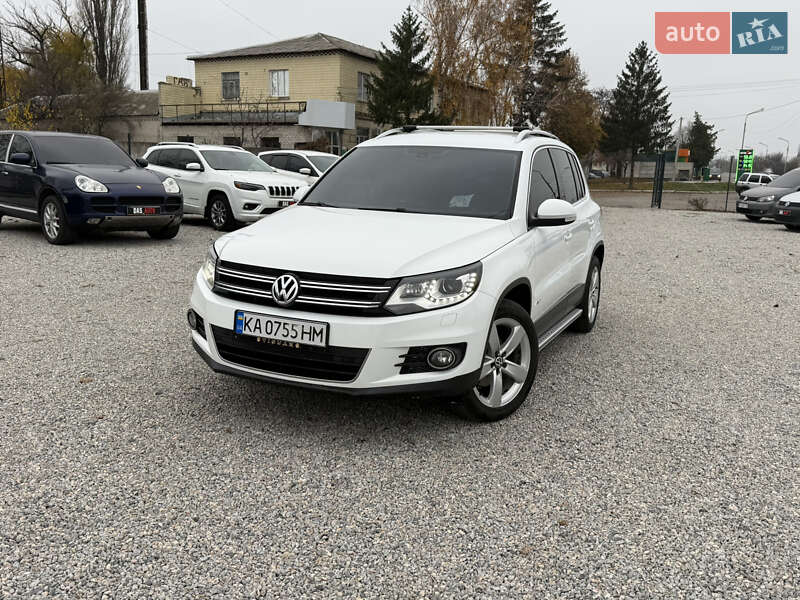 Внедорожник / Кроссовер Volkswagen Tiguan 2014 в Павлограде