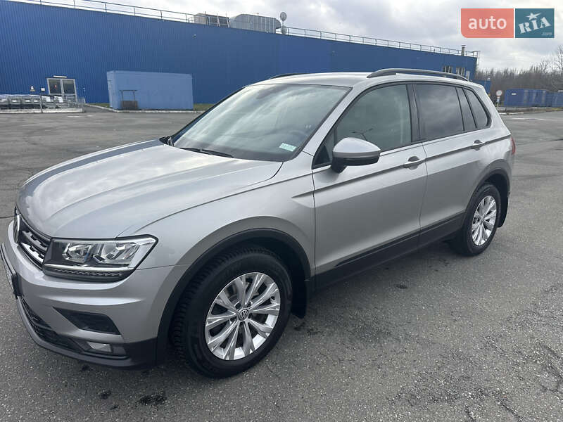 Внедорожник / Кроссовер Volkswagen Tiguan 2020 в Киеве