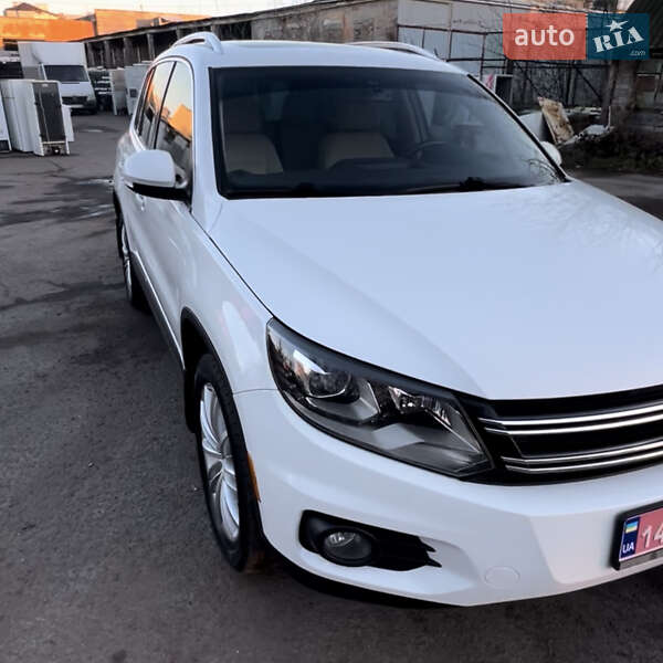 Позашляховик / Кросовер Volkswagen Tiguan 2016 в Луцьку