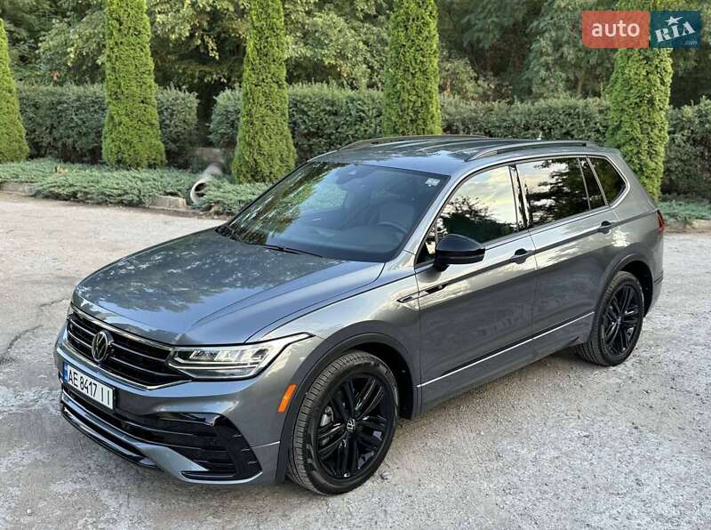 Позашляховик / Кросовер Volkswagen Tiguan 2021 в Дніпрі