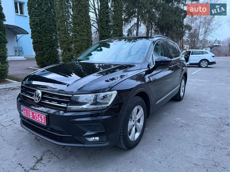 Позашляховик / Кросовер Volkswagen Tiguan 2020 в Кореці