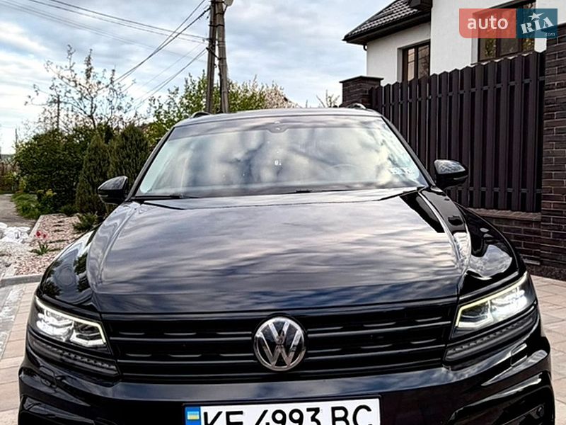 Внедорожник / Кроссовер Volkswagen Tiguan 2018 в Кривом Роге