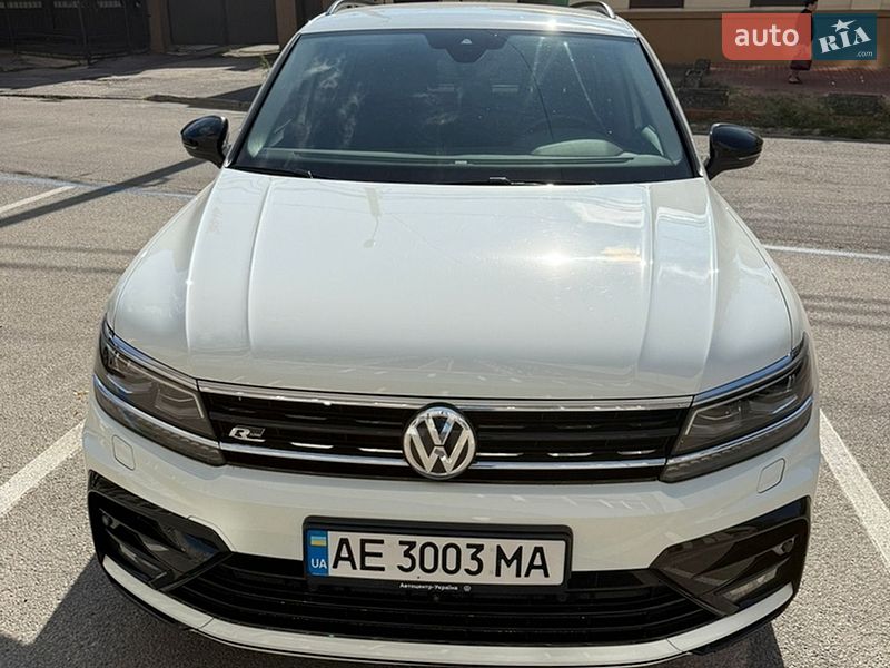 Внедорожник / Кроссовер Volkswagen Tiguan 2020 в Днепре